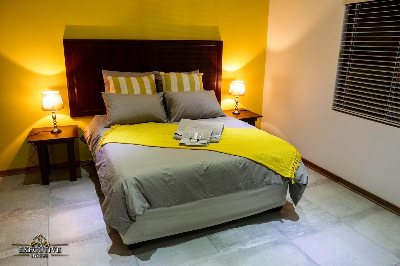 Bed and Breakfast The Executive House à Newcastle Extérieur photo