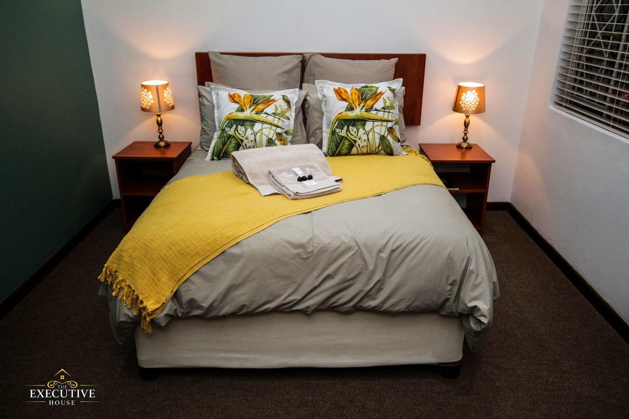 Bed and Breakfast The Executive House à Newcastle Extérieur photo